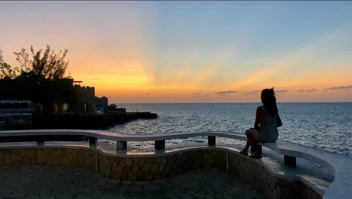 Begana Cliff Hotel Negril Exterior foto