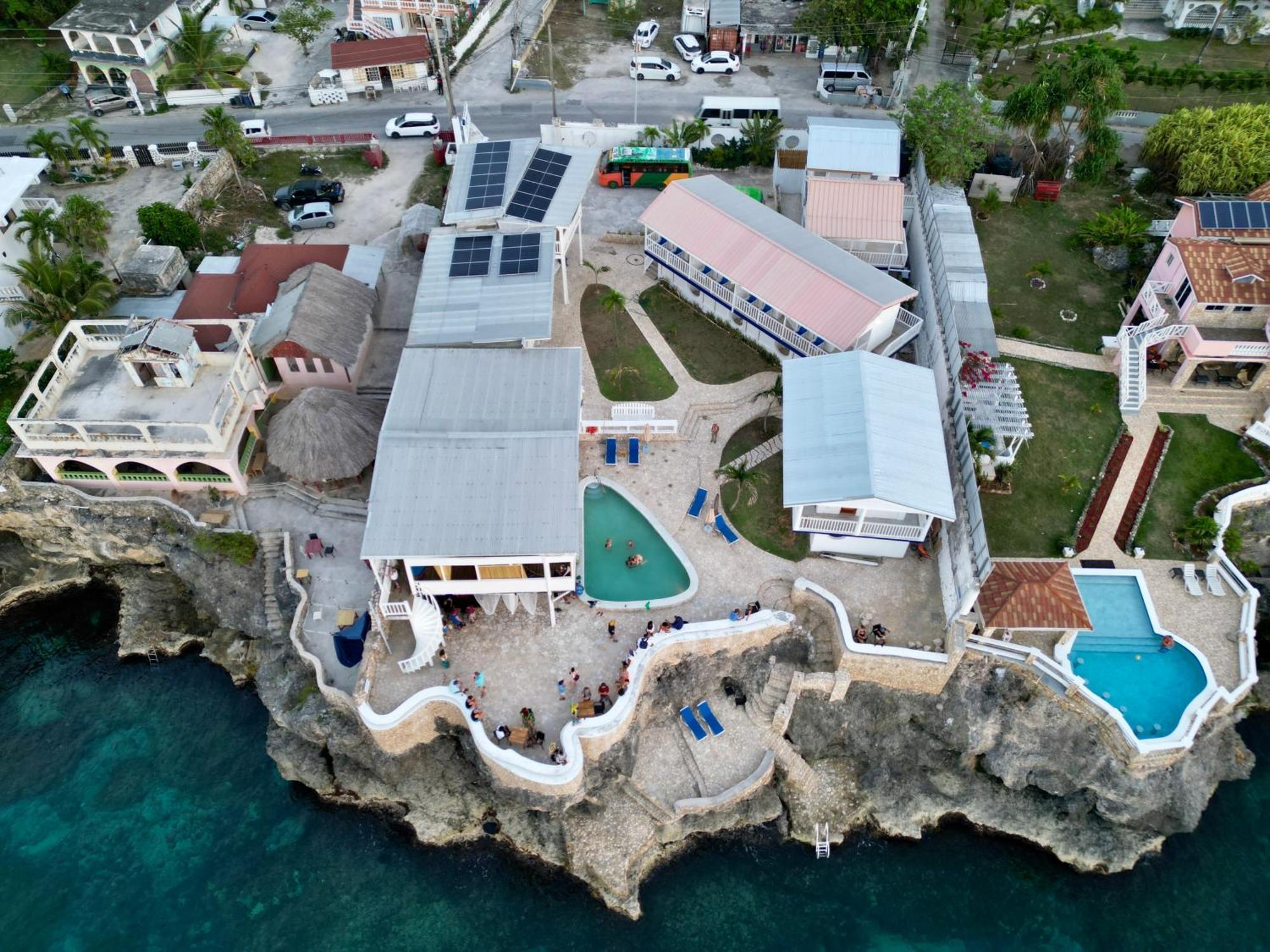 Begana Cliff Hotel Negril Exterior foto